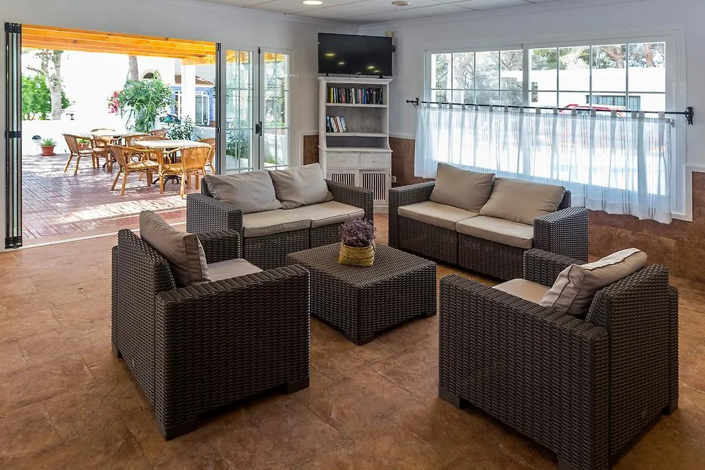 Hostal Es Pi - Emar Hotels Playa Migjorn